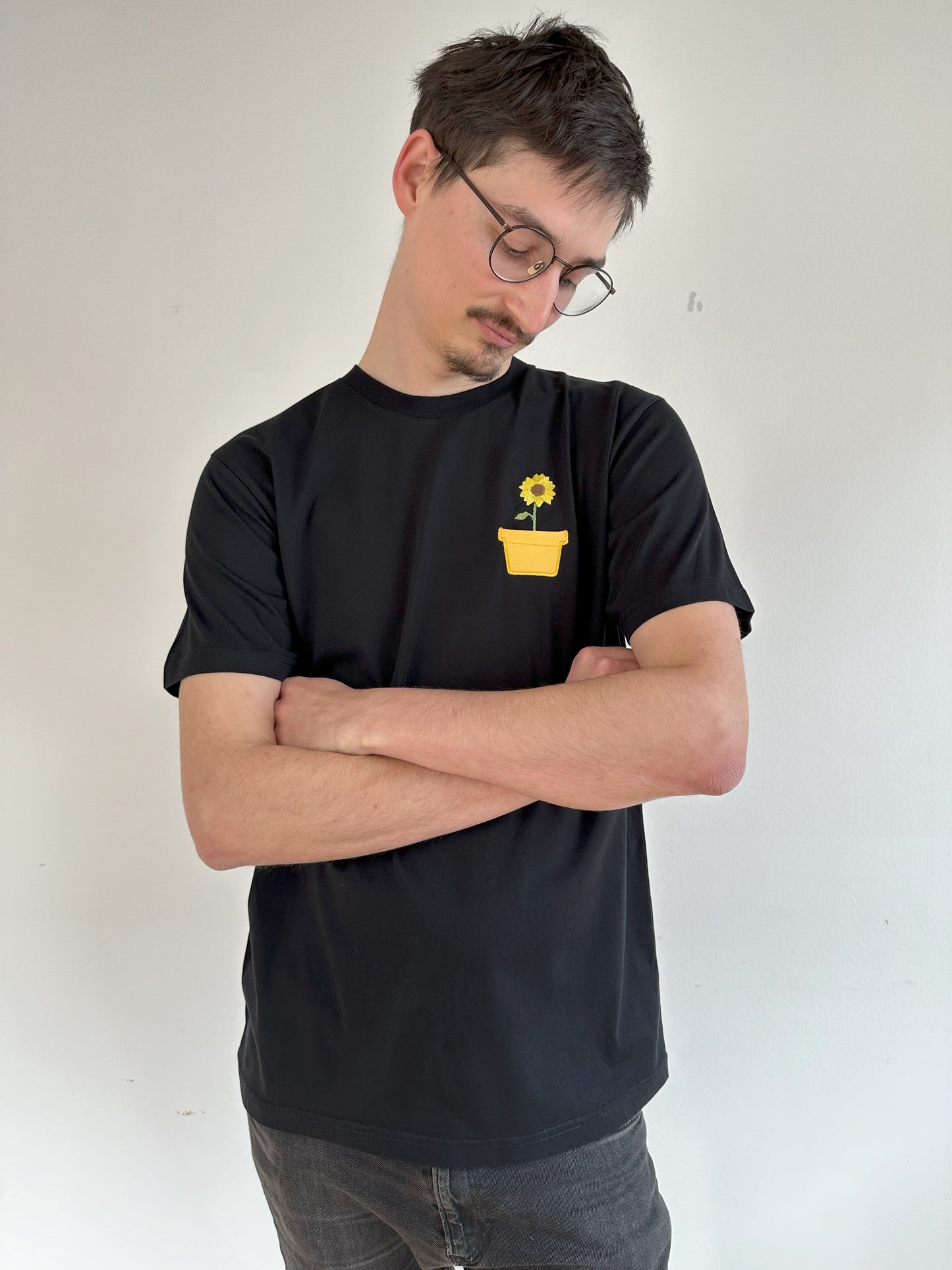 Sonnenblume im Brusttaschentopf