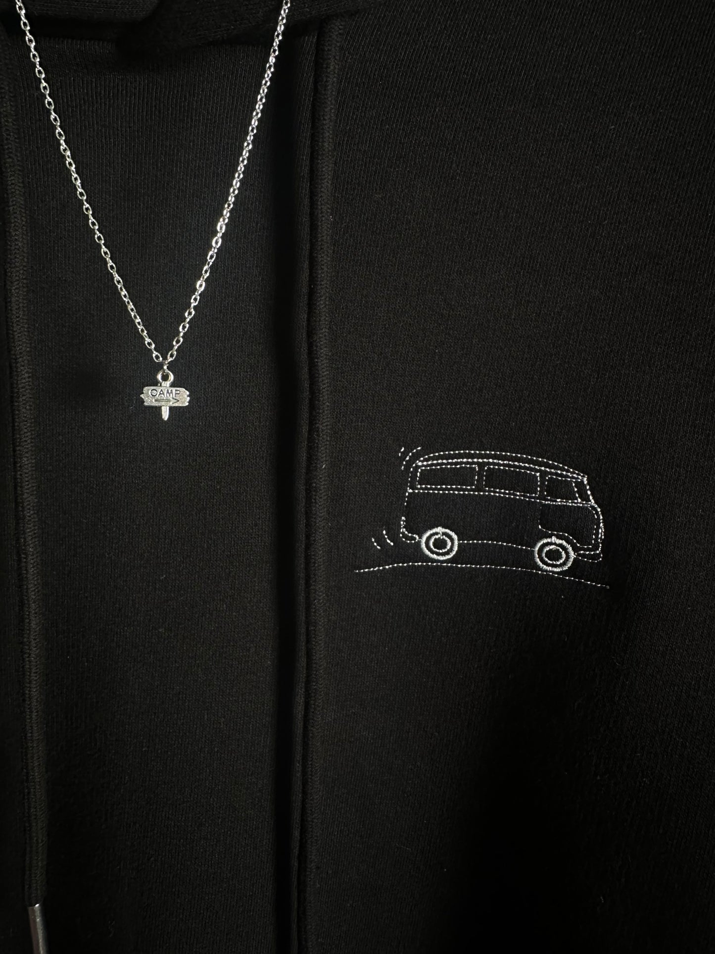 Camp Wegweiser Halskette