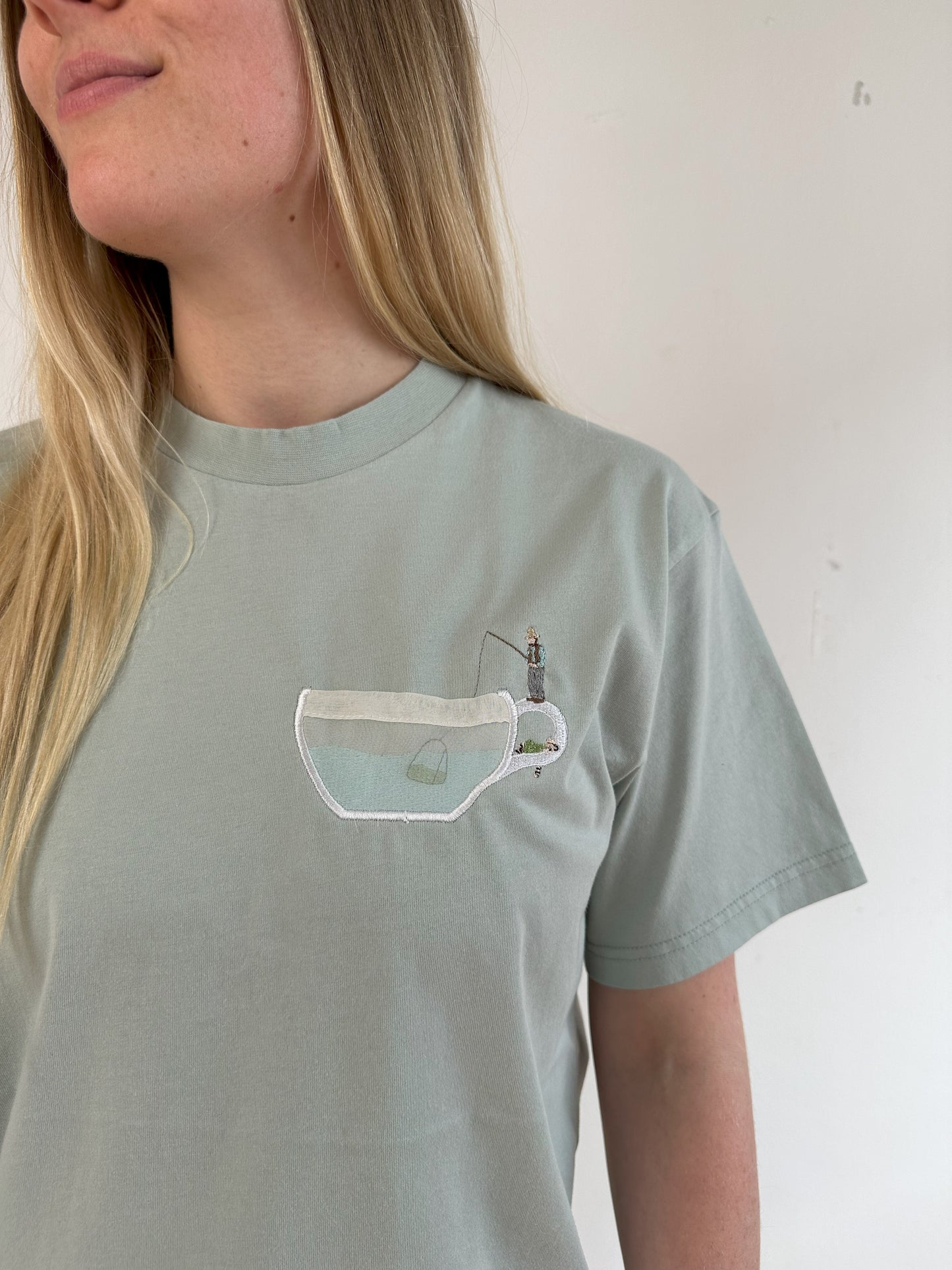 Teebeutelangeln Pettersson und Findus mit Teetassenbrusttasche