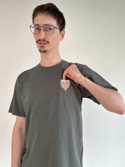 Menstruationstasse mit transparenter Brusttasche