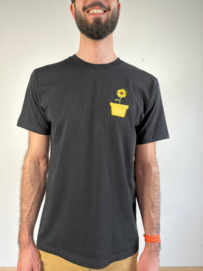 Sonnenblume im Brusttaschentopf