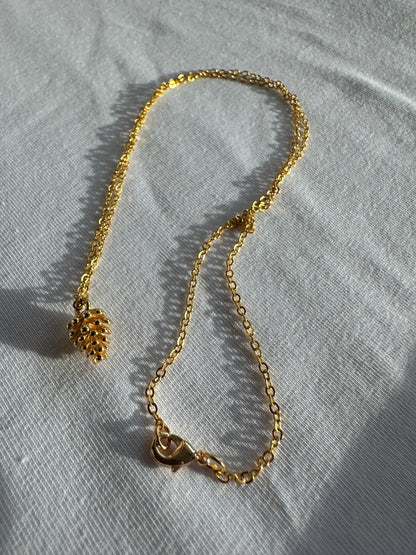 Tannenzapfen gold Halskette