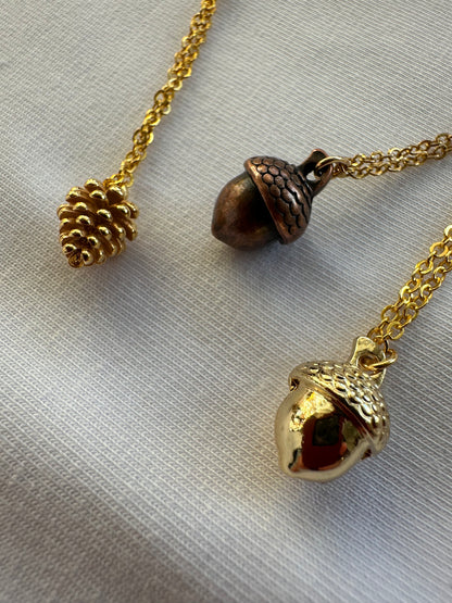 Tannenzapfen gold Halskette