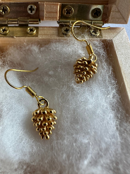 Ohrringe Tannenzapfen