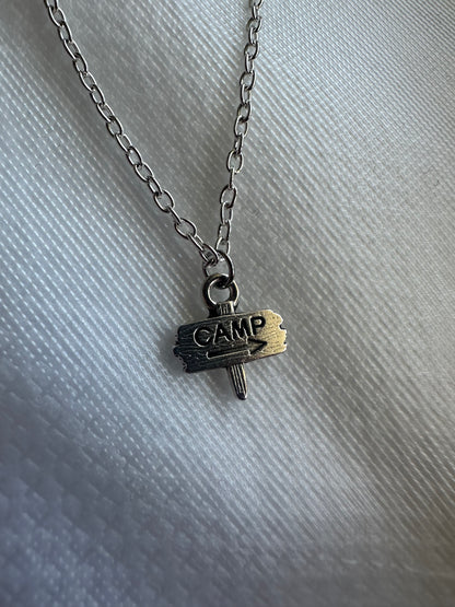 Camp Wegweiser Halskette