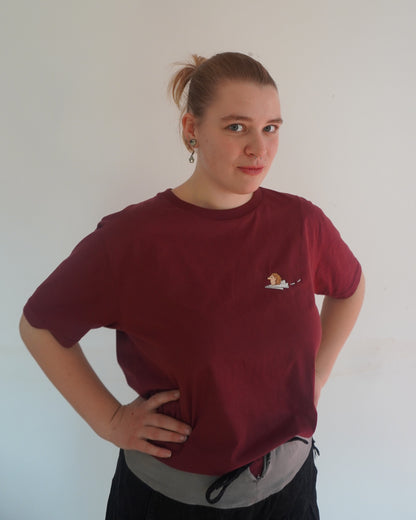 Igel auf Papierflieger