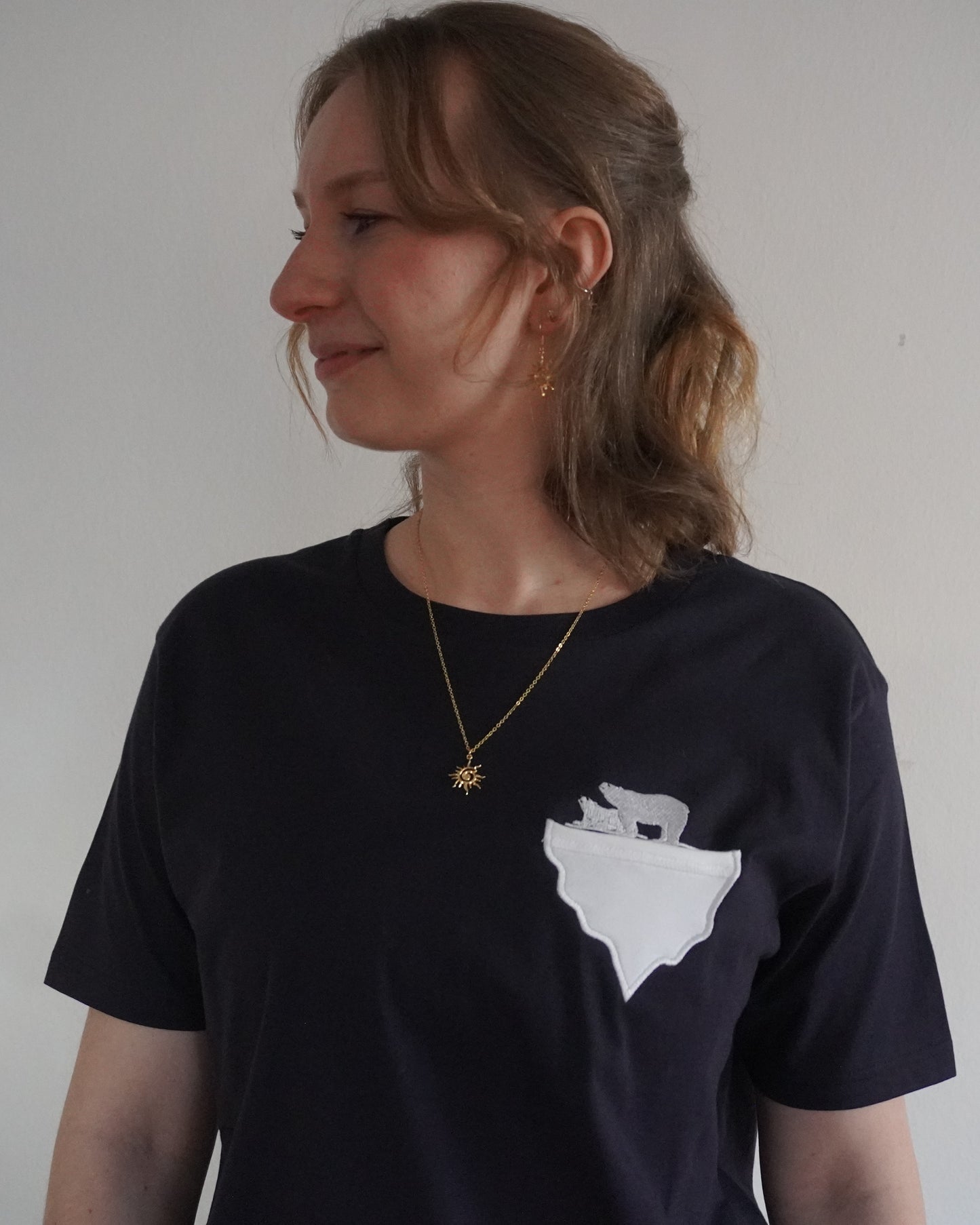 Eisbären auf Eisschollen-Brusttasche