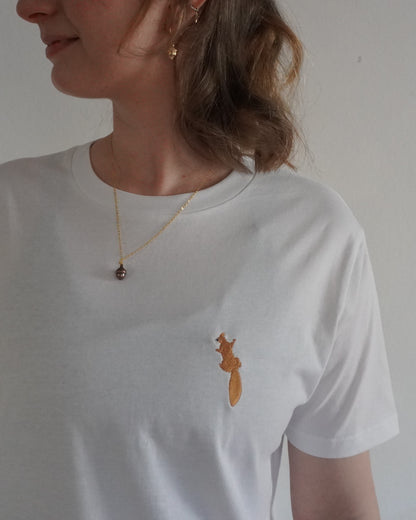 Eichhörnchen klettert