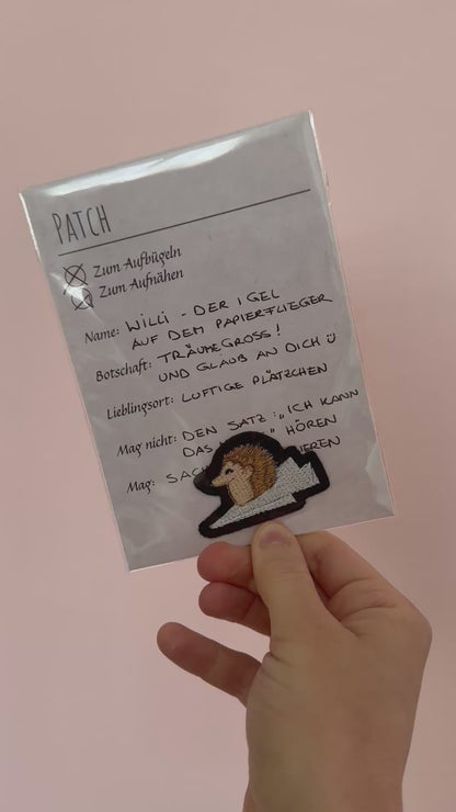 Patch Willi - Der Igel auf dem Papierflieger